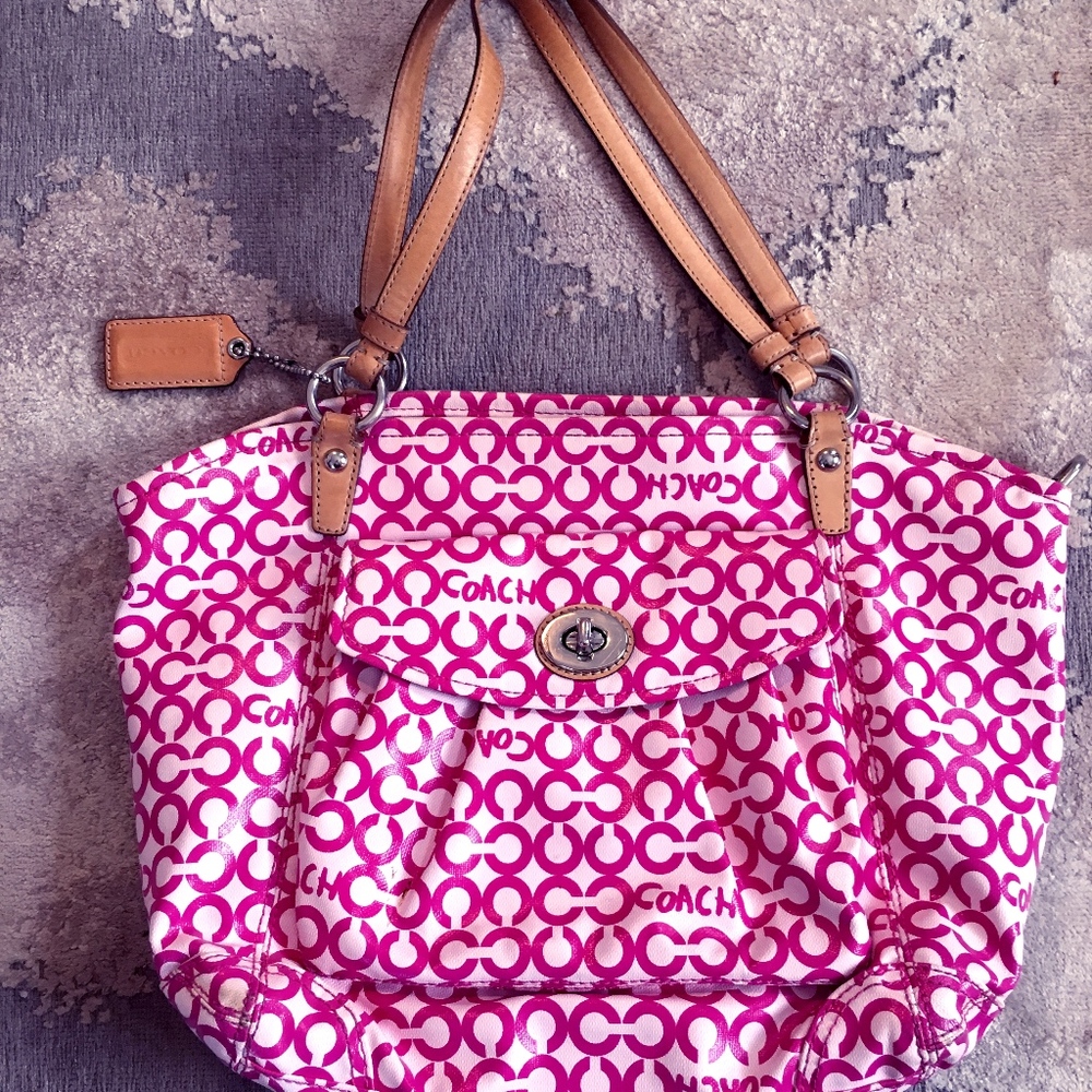 COPY - Coach Canvas Purse pink c logo
